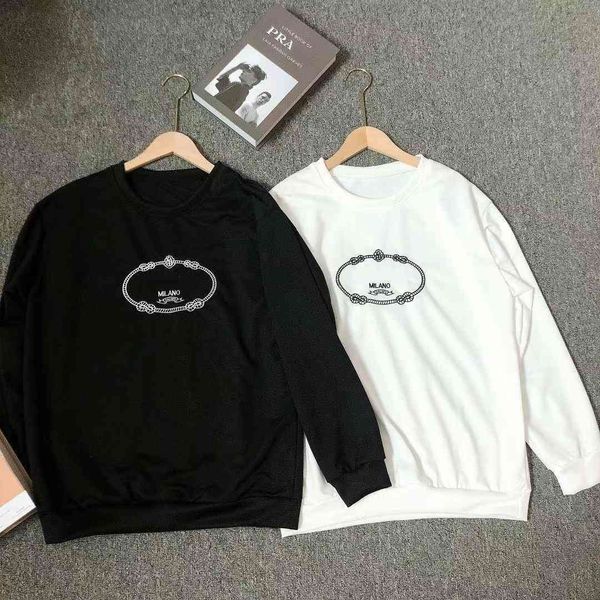 autumn 2021 selling new embroidered letter round neck sleeve medium long sweater women's top, Black
autumn 2021 selling new embroidered letter round neck sleeve medium long sweater women's top, Black
