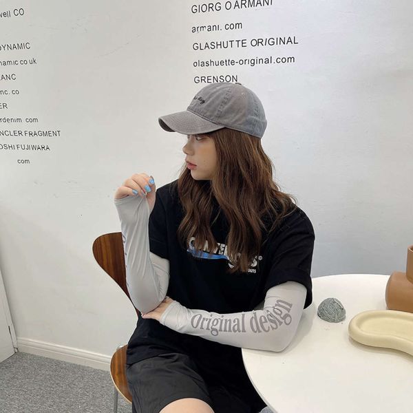 prevent bask in cuff summer thin sunscreen female cute cartoon ins versatile driving ice silk arm gloves sleeve fashion
prevent bask in cuff summer thin sunscreen female cute cartoon ins versatile driving ice silk arm gloves sleeve fashion