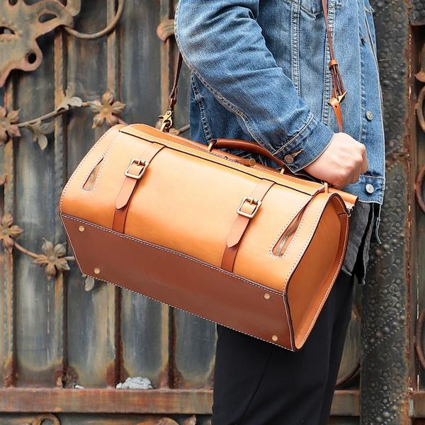 men women travel bag genuine leather luggage duffle weekend bags shoulder suitcase business tote handbag duffel
men women travel bag genuine leather luggage duffle weekend bags shoulder suitcase business tote handbag duffel