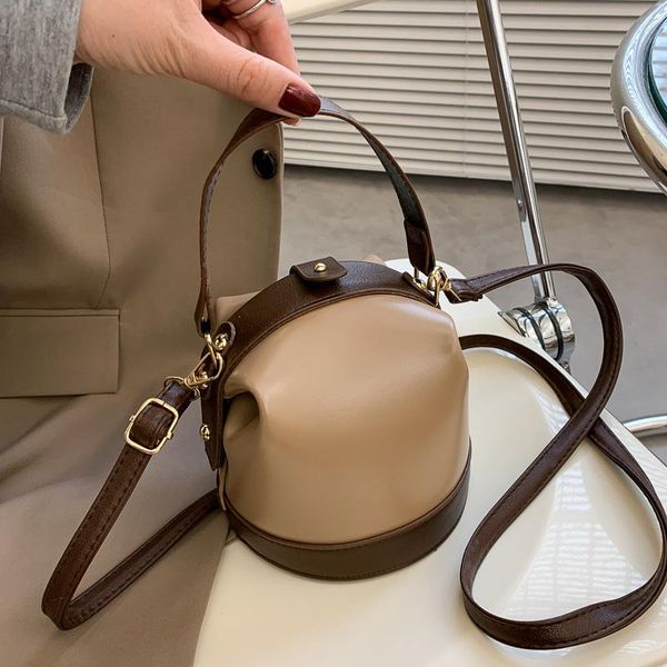 shoulder bags luxury designer fashion bucket female bag 2021 ladies brand simple all-match handbag leather messenger
shoulder bags luxury designer fashion bucket female bag 2021 ladies brand simple all-match handbag leather messenger