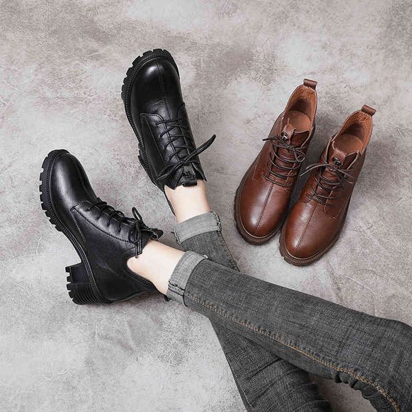autumn and winter leather women's short boots with thick middle heel soft sole, Black
autumn and winter leather women's short boots with thick middle heel soft sole, Black