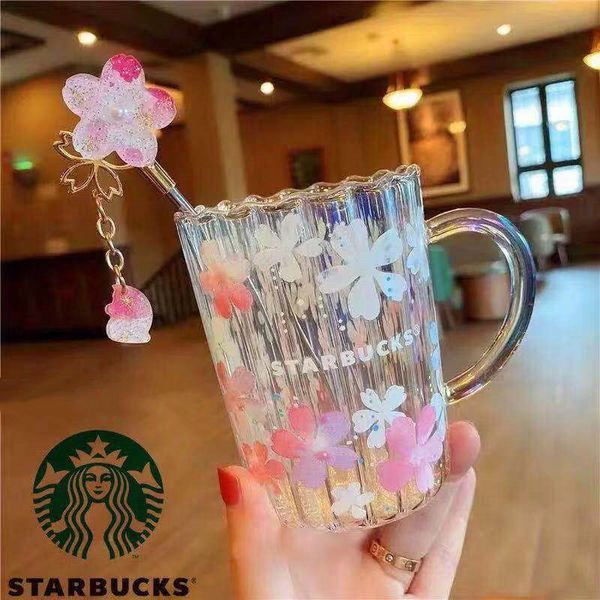 355ml starbucks laser sakura glass pink petal coffee mugs with stirring rod water cup large capacity good gift product
355ml starbucks laser sakura glass pink petal coffee mugs with stirring rod water cup large capacity good gift product