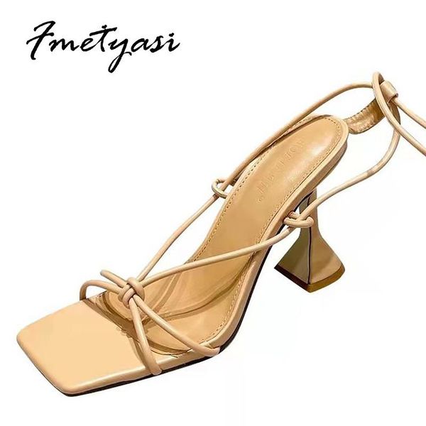 dress shoes women's heels ankle strap square toe ladies sandals big size 35-43 peep high breathable strange style, Black
dress shoes women's heels ankle strap square toe ladies sandals big size 35-43 peep high breathable strange style, Black