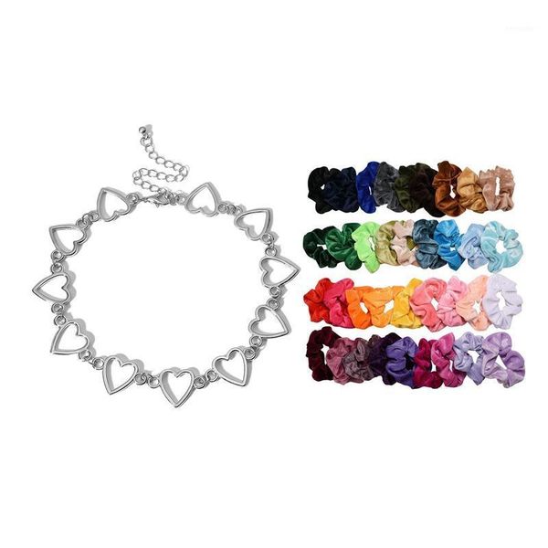 21pcs women's jewelry: 1 pcs sweet love heart choker necklace silver & 20 hair scrunchies velvet elastic bands1
21pcs women's jewelry: 1 pcs sweet love heart choker necklace silver & 20 hair scrunchies velvet elastic bands1