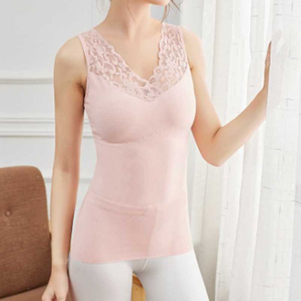 autumn and winter fashion velvet heated lace bottomed women's thermal underwear waistcoat vest oversized bra bras, Red;black
autumn and winter fashion velvet heated lace bottomed women's thermal underwear waistcoat vest oversized bra bras, Red;black
