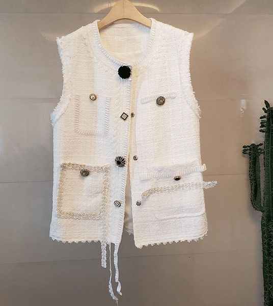 2021 autumn winter fashion small fragrance heavy industry diamond studded coat thin tweed vt blouse women, Black;white
2021 autumn winter fashion small fragrance heavy industry diamond studded coat thin tweed vt blouse women, Black;white