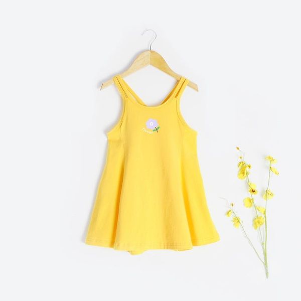 girl's dresses 2021 cotton comfortable children's dress girls' sleeveless for children cute flowers print casual kids 2 color, Red;yellow
girl's dresses 2021 cotton comfortable children's dress girls' sleeveless for children cute flowers print casual kids 2 color, Red;yellow