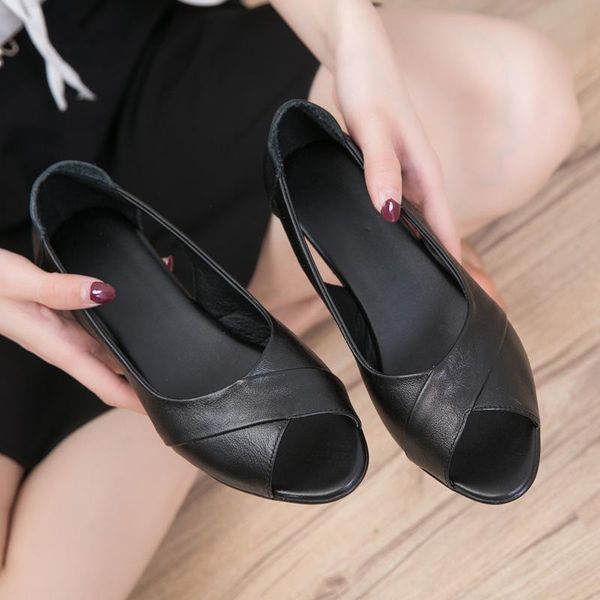 dress shoes summer leather soft bottom face fish mouth sandals comfortable middle heel thick women's, Black
dress shoes summer leather soft bottom face fish mouth sandals comfortable middle heel thick women's, Black