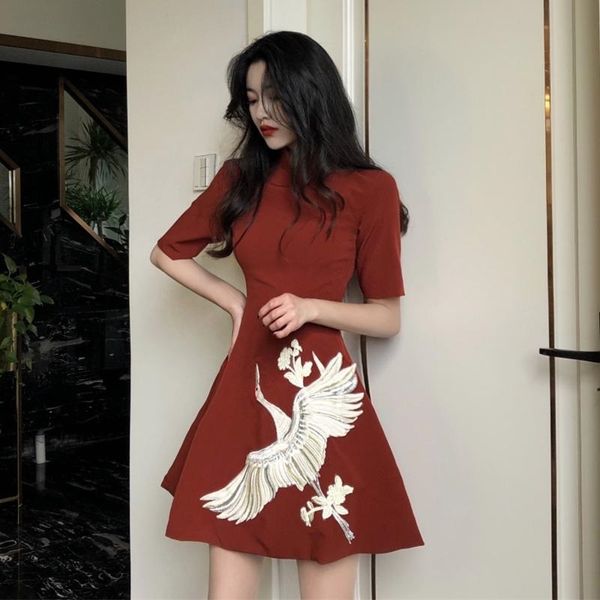 modern chinese traditional dress cheongsam crane embroidery half sleeve classic vintage vestidos chinese dress qipao 10514, Red
modern chinese traditional dress cheongsam crane embroidery half sleeve classic vintage vestidos chinese dress qipao 10514, Red