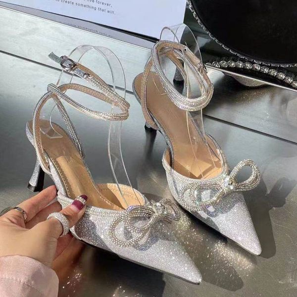 70% off wholesale sandals flip-flops spring and summer new rhinestone bow high-heeled sandals sequin toe cap banquet workplace comfortable d, Black
70% off wholesale sandals flip-flops spring and summer new rhinestone bow high-heeled sandals sequin toe cap banquet workplace comfortable d, Black