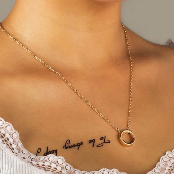pendant necklaces fashionable three-dimensional necklace shiny charm rhinestones small box and round short clavicle chain pendants, Silver
pendant necklaces fashionable three-dimensional necklace shiny charm rhinestones small box and round short clavicle chain pendants, Silver