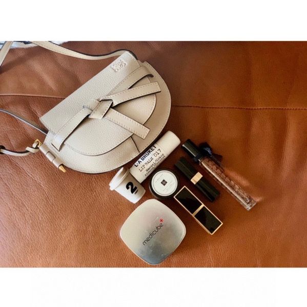 bag women's new 2021 messenger single shoulder l luo jia korean fashion saddle bag head leather crossbody bag yc5l ysj
bag women's new 2021 messenger single shoulder l luo jia korean fashion saddle bag head leather crossbody bag yc5l ysj