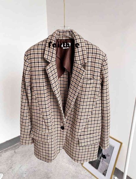 wool 2021 autumn / winter 100% coat double pockets single button color matching plaid short coats women jackets 6dgz, Black
wool 2021 autumn / winter 100% coat double pockets single button color matching plaid short coats women jackets 6dgz, Black