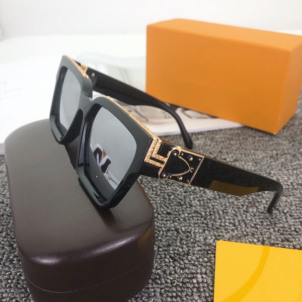 2021men's sunglasses millionaire square frame outdoor avant-garde wholesale style glasses with frame 96006, White;black
2021men's sunglasses millionaire square frame outdoor avant-garde wholesale style glasses with frame 96006, White;black