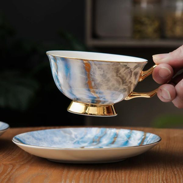 cups & saucers european style cup gold vintage bone china ceramics coffee elegant fashion tazas de cafe kitchen supplies di50bd
cups & saucers european style cup gold vintage bone china ceramics coffee elegant fashion tazas de cafe kitchen supplies di50bd