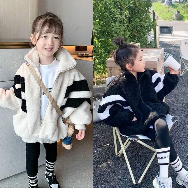 jackets boys and girls black white contrast color lamb velvet padded jacket outerwear 2021 winter warm coats, Blue;gray
jackets boys and girls black white contrast color lamb velvet padded jacket outerwear 2021 winter warm coats, Blue;gray