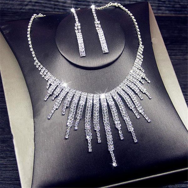 earrings & necklace shine geometric rhinestone for women long tassel jewelry sets weddings banquet gifts, Silver
earrings & necklace shine geometric rhinestone for women long tassel jewelry sets weddings banquet gifts, Silver