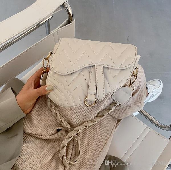 factory wholesale women handbag shoulder strap fashion bag sweet small fresh printed leather shoulders bags fashions contrast color messenge, Black;red
factory wholesale women handbag shoulder strap fashion bag sweet small fresh printed leather shoulders bags fashions contrast color messenge, Black;red