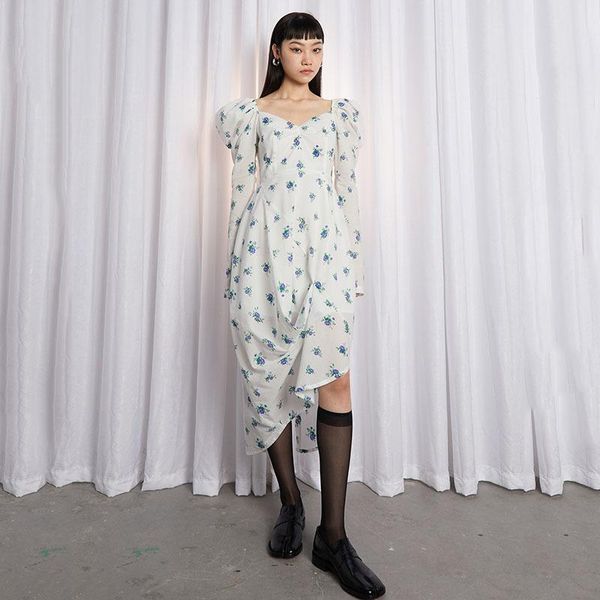 casual dresses seebeautiful original designer floral print loose dress puff sleeve back split irregular fashion summer 2021 woman g036, Black;gray
casual dresses seebeautiful original designer floral print loose dress puff sleeve back split irregular fashion summer 2021 woman g036, Black;gray