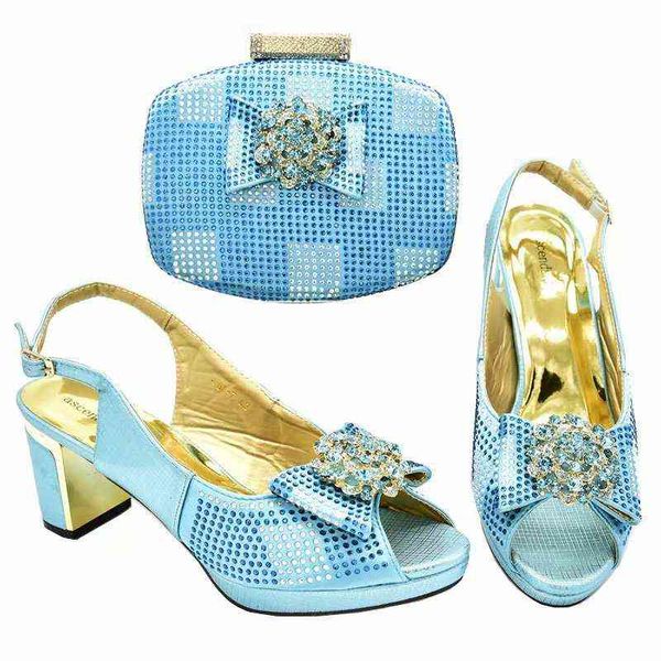2021 buckle thick heel fashion sandals large versatile rubber fish mouth pointed with bag, Black
2021 buckle thick heel fashion sandals large versatile rubber fish mouth pointed with bag, Black