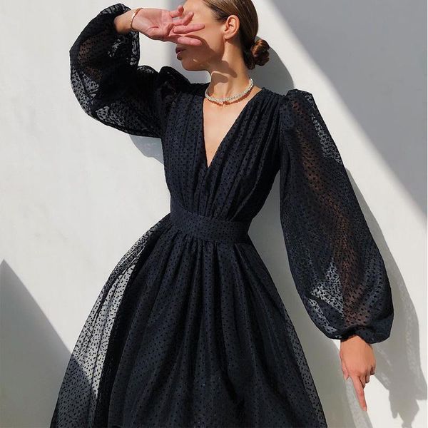 casual dresses elegant women point dot printed full lantern sleeve v neck pleated dress, Black;gray
casual dresses elegant women point dot printed full lantern sleeve v neck pleated dress, Black;gray