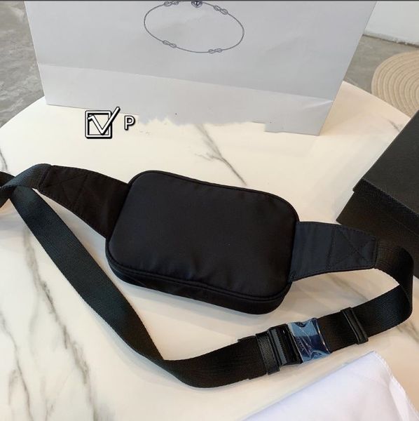 designers men waist bags women nylon bumbag 20*5*13cm
designers men waist bags women nylon bumbag 20*5*13cm
