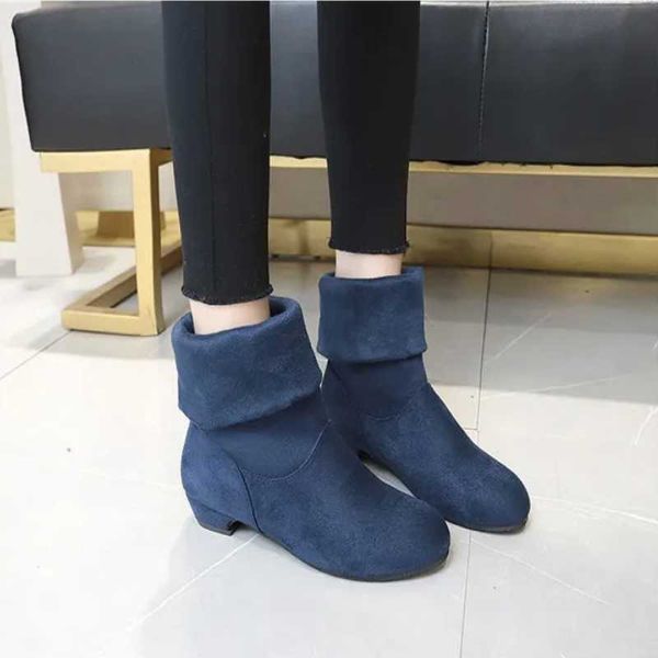 suede boots women foldable low heel knight autumn warm flock shoes ladies chunky 2021 arrival, Black
suede boots women foldable low heel knight autumn warm flock shoes ladies chunky 2021 arrival, Black
