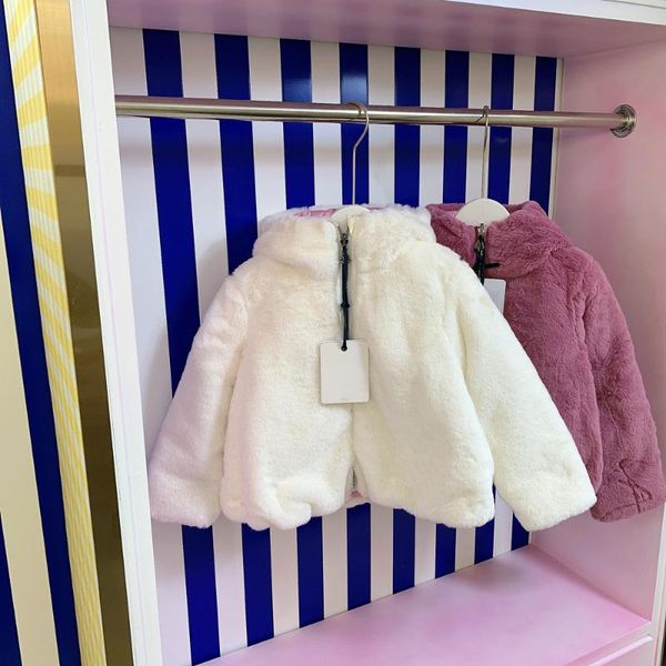 down coat brand designer clothes kids hoodies baby girls overcoat winter thicken warm parkas children's outerwear girl snowsuit, Blue;gray
down coat brand designer clothes kids hoodies baby girls overcoat winter thicken warm parkas children's outerwear girl snowsuit, Blue;gray