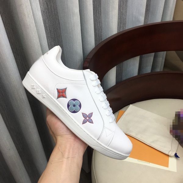 2021 mens low cut shoes suede spiked trainers flats red bottom men casual shoe spikes women sneakers, Black
2021 mens low cut shoes suede spiked trainers flats red bottom men casual shoe spikes women sneakers, Black