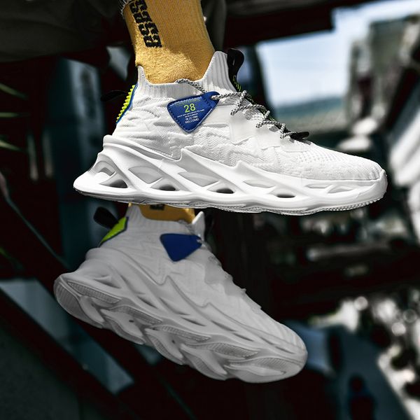 new mens mesh blade casual shoes breathable non-slip sports shoes lace up wear-resistant outdoor large size basketball shoes
new mens mesh blade casual shoes breathable non-slip sports shoes lace up wear-resistant outdoor large size basketball shoes