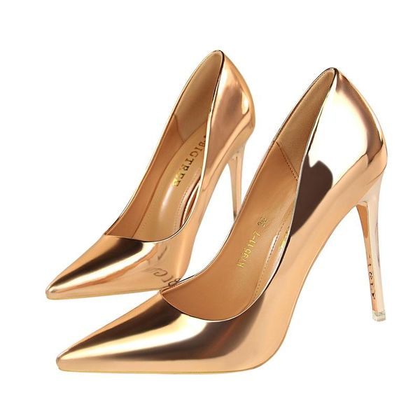 9511-7 fashion metal heel high heels women's shoes high heels shallow mouth pointed nightclub thin shoes, Black 
9511-7 fashion metal heel high heels women's shoes high heels shallow mouth pointed nightclub thin shoes, Black