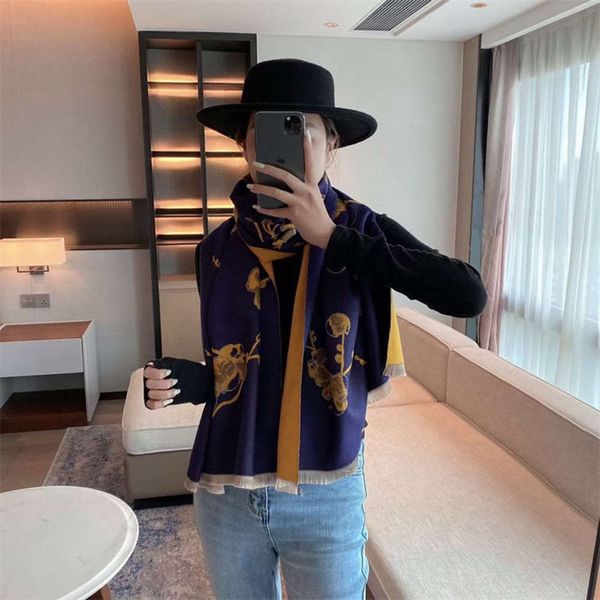 scarf woman, live broadcast of the whole single cashmere brushed scarf, office air conditioning room shawl, version, Blue;gray
scarf woman, live broadcast of the whole single cashmere brushed scarf, office air conditioning room shawl, version, Blue;gray