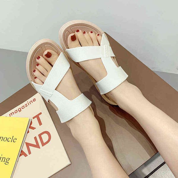 summer flip-flops thick-soled student slippers female non-slip beach shoes fashion flat-bottomed ladies slippers shoes y220307, Black
summer flip-flops thick-soled student slippers female non-slip beach shoes fashion flat-bottomed ladies slippers shoes y220307, Black