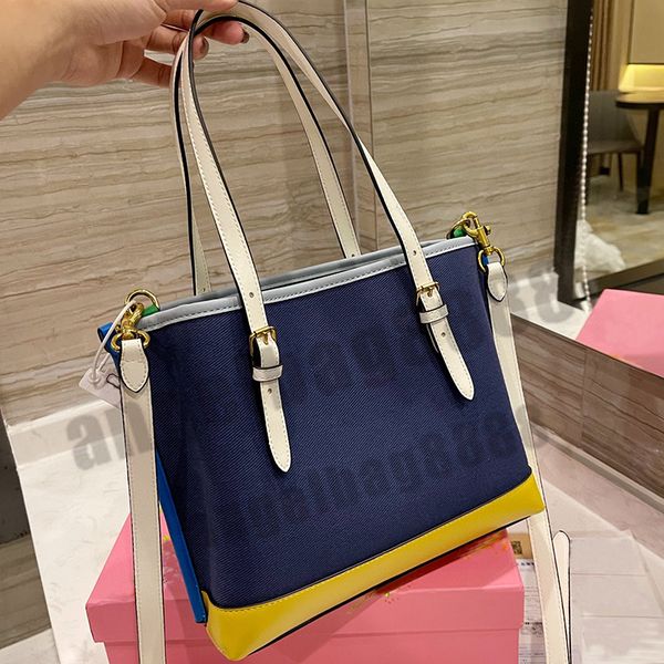 luxury designer brand fashion shoulder temperament bags shopping handbags women letter vintage purse bag wallet 2021 crossbody totes artwork
luxury designer brand fashion shoulder temperament bags shopping handbags women letter vintage purse bag wallet 2021 crossbody totes artwork