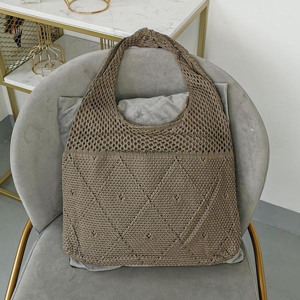 evening bags simple retro female bag knitted hollow wool tuote daily all-match trend vest single shoulder
evening bags simple retro female bag knitted hollow wool tuote daily all-match trend vest single shoulder