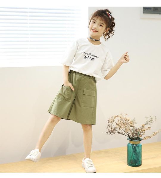 the new spring and summer 2021 girls wide-legged pants cuhk child girls shorts skirts pants of the panties model rea, Black
the new spring and summer 2021 girls wide-legged pants cuhk child girls shorts skirts pants of the panties model rea, Black