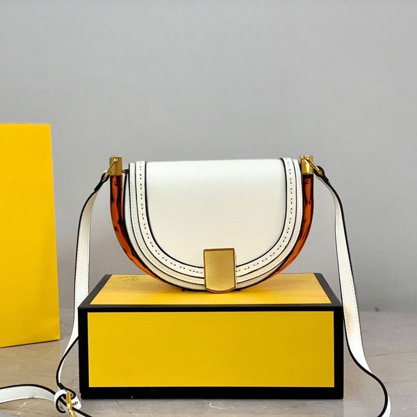 design s new half moon fashion saddle buckle single shoulder messenger large capacity women's bag
design s new half moon fashion saddle buckle single shoulder messenger large capacity women's bag