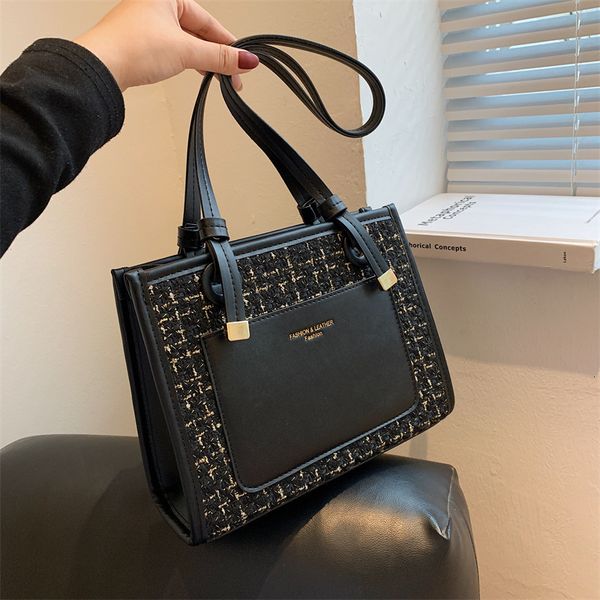 hangbags woolen bag women's 2021 fashion high-capacity summer versatile single shoulder portable tote
hangbags woolen bag women's 2021 fashion high-capacity summer versatile single shoulder portable tote