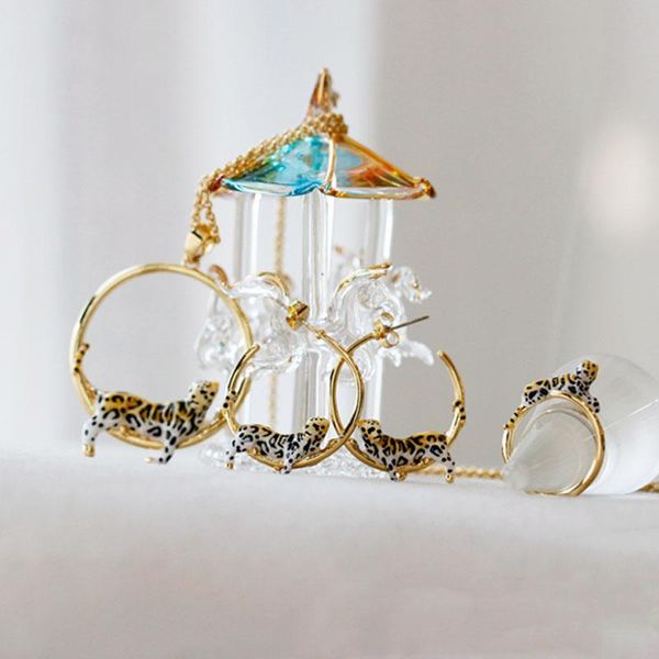 earrings & necklace elegant leopard jewelry sets for women copper enamel glaze femael animal earring ring accessories, Silver
earrings & necklace elegant leopard jewelry sets for women copper enamel glaze femael animal earring ring accessories, Silver
