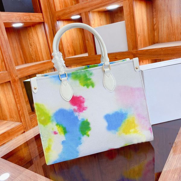 2021 women's fashion trend, all-match blending tote bag, youthful breath, large capacity
2021 women's fashion trend, all-match blending tote bag, youthful breath, large capacity