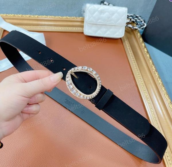 ladies leather belt fashion high-end custom layer cowhide 3cm using letter jewelry diamond gold copper buckle belts for women with matching, Black;brown
ladies leather belt fashion high-end custom layer cowhide 3cm using letter jewelry diamond gold copper buckle belts for women with matching, Black;brown