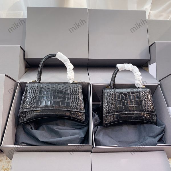 womens totes bags cowhide material fashion lady bag stone grain half-moon design high-quality handbags purse
womens totes bags cowhide material fashion lady bag stone grain half-moon design high-quality handbags purse