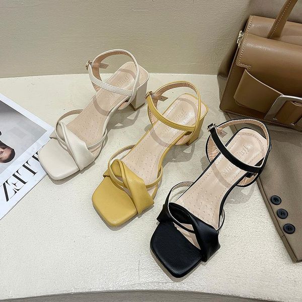 dress shoes outside sandals black for women clear heels 2021 summer all-match beige fashion high block comfort girls buckle strap
dress shoes outside sandals black for women clear heels 2021 summer all-match beige fashion high block comfort girls buckle strap