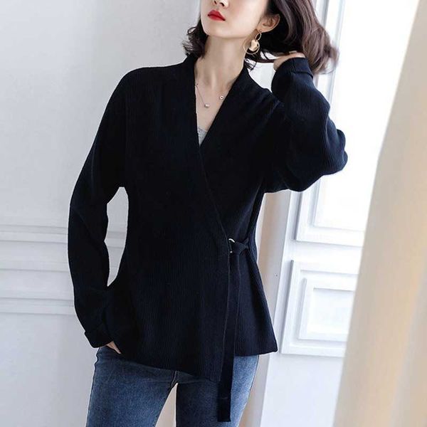 women's sweaters office ladies autumn spring cardigans for women knitted slim female solid v neck with belt long sleeve outwear rohh, White;black
women's sweaters office ladies autumn spring cardigans for women knitted slim female solid v neck with belt long sleeve outwear rohh, White;black