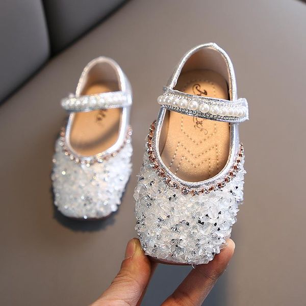 girls leather shoes 2021 children pearl rhinestones shining kids princess baby dance party flat, Black;grey
girls leather shoes 2021 children pearl rhinestones shining kids princess baby dance party flat, Black;grey