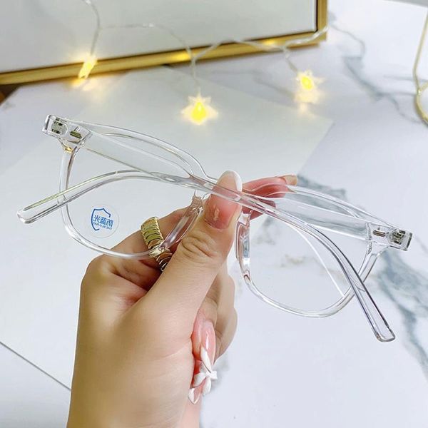 sunglasses fashion women anti-uv blue rays glasses pc frame transparent computer goggles men eyeglasses eyewear vision care, White;black
sunglasses fashion women anti-uv blue rays glasses pc frame transparent computer goggles men eyeglasses eyewear vision care, White;black
