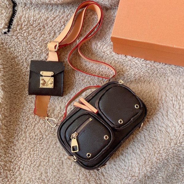 retro camera messenger bag luxury designer female 2022 with exquisite wallet hand-held shoulder bags temperament goddess alphabet super bran
retro camera messenger bag luxury designer female 2022 with exquisite wallet hand-held shoulder bags temperament goddess alphabet super bran