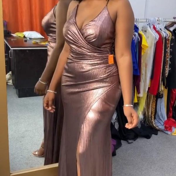 ethnic clothing 2021 summer african dresses for women glitter split v-neck party dress long night club sleeveless maxi s-5xl, Red
ethnic clothing 2021 summer african dresses for women glitter split v-neck party dress long night club sleeveless maxi s-5xl, Red