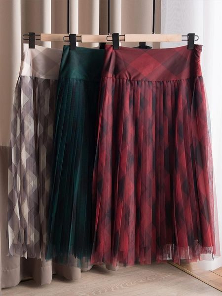 french mesh geometric pattern 3d printed lattice skirt 2021 women's high waist elegant pleated skirts, Black
french mesh geometric pattern 3d printed lattice skirt 2021 women's high waist elegant pleated skirts, Black