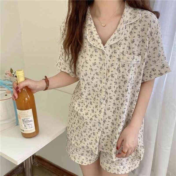 women's sleepwear florals stylish outwear brief summer printing chic all match homewear two piece pajamas sets 90hj, Black;red
women's sleepwear florals stylish outwear brief summer printing chic all match homewear two piece pajamas sets 90hj, Black;red